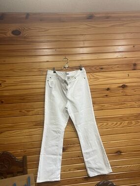 Chico's Platinum White Stretch Jeans